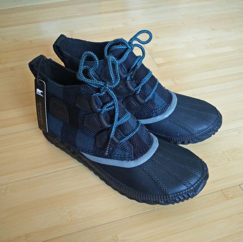 -NEW- Women's Sorel Out N About Plus Boots/Booties 6.5